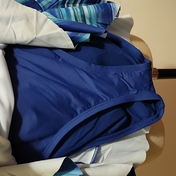 NWT: Disney Parks Womens Minnie Mouse Skirted Swimsuit - Picture 9 of 15